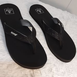 Reef  flip flops sandals